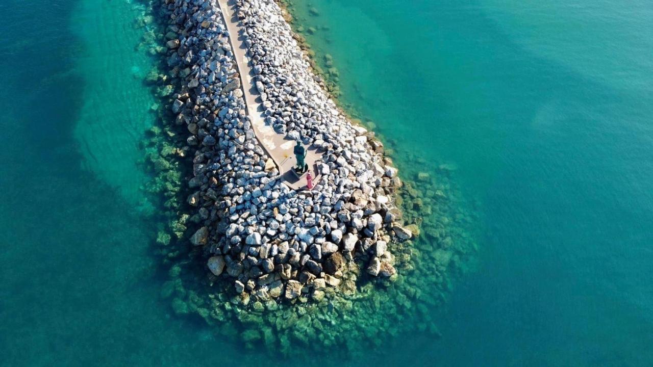 Il Faro Appartamenti Сан-Вінченцо Екстер'єр фото